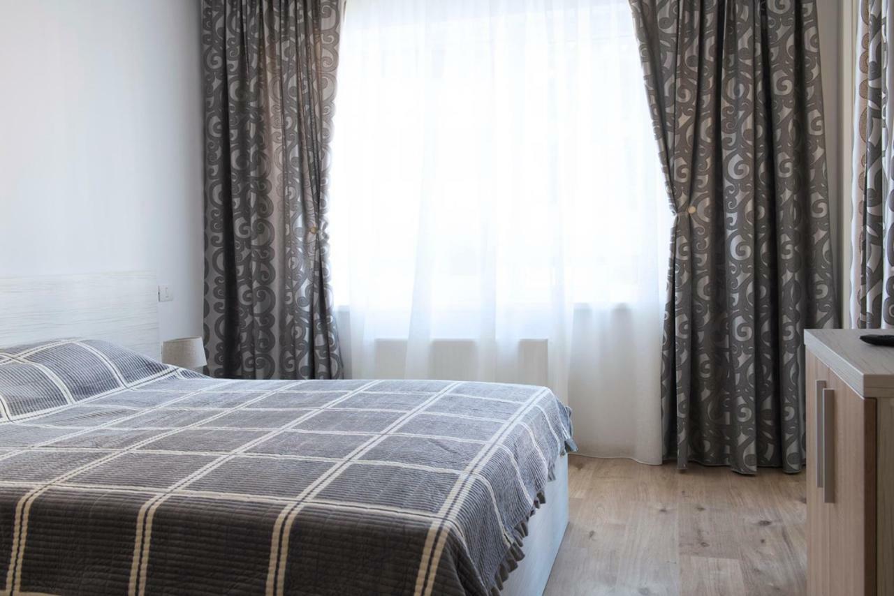 Cassie Apartment ブラショフ エクステリア 写真